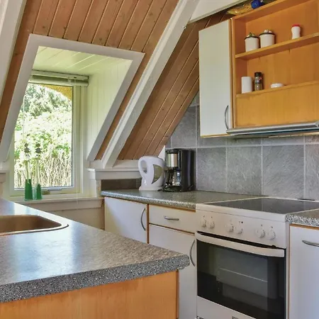 Two Bedroom Holiday In *